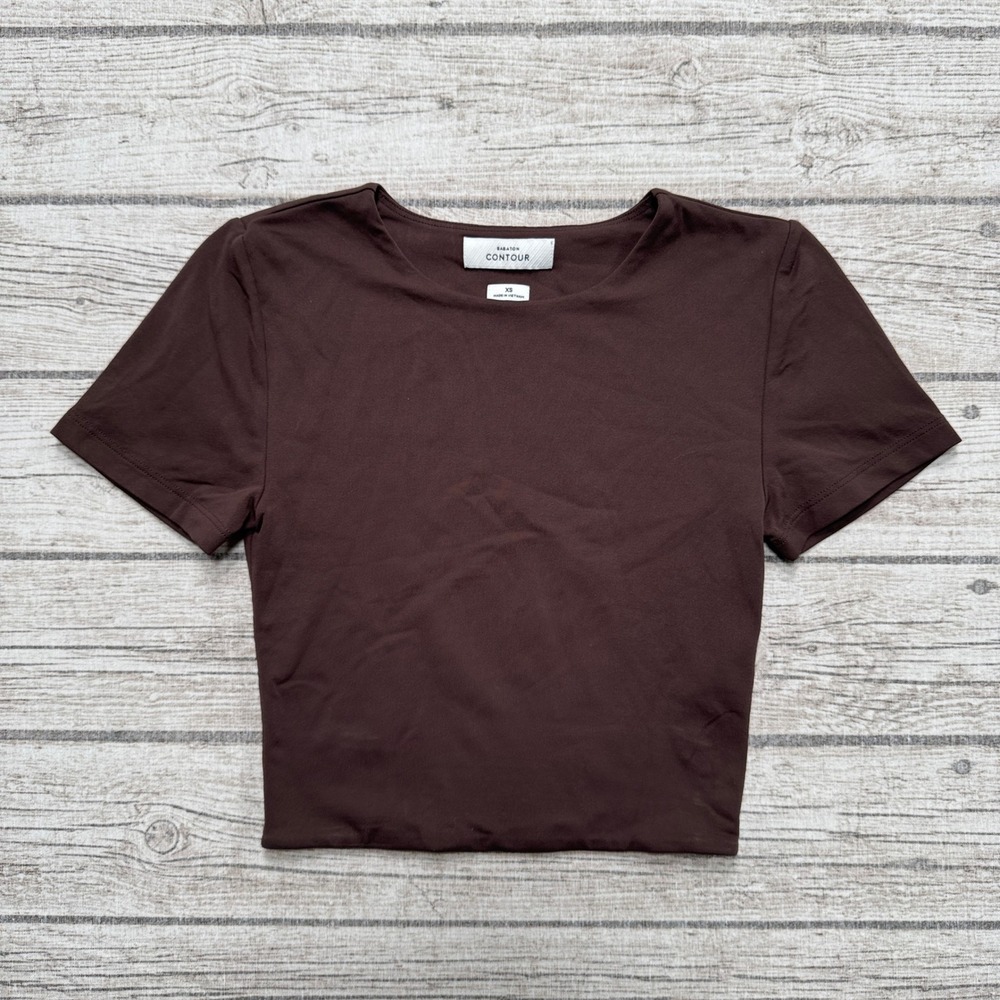 Aritzia Babaton Contour T-Shirt Women's XS Brown Short Sleeve Fitted Cropped Top
